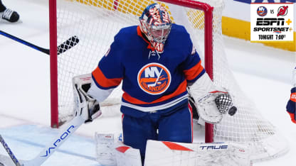 Semyon Varlamov reunion with Patrick Roy sparking Islanders playoff push